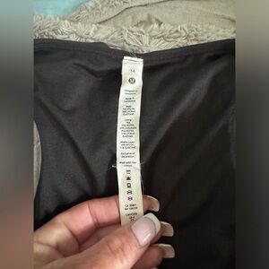 Lululemon tank